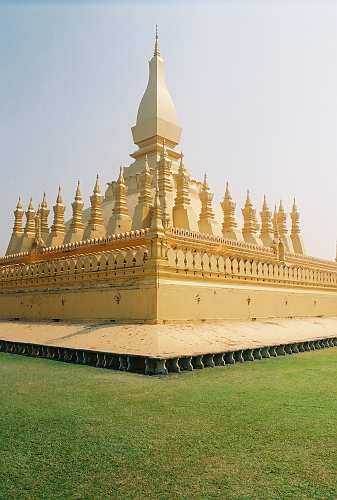 Pha-That-Luang_11 National monument Vat Pha That Luang, Vientiane