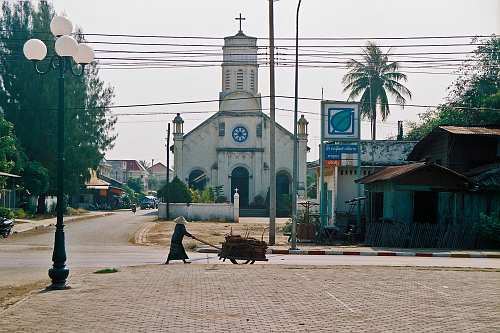 Savannakhet_10 St. Teresa Church close to central plaze, Savannakhet
