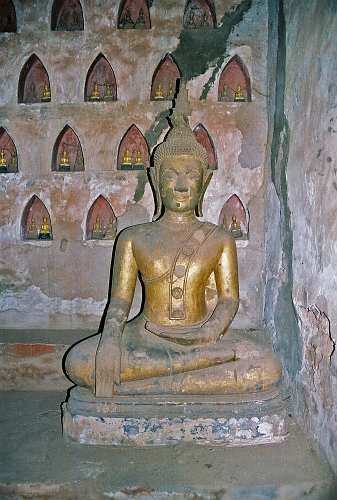 Wat-Si-Saket-Vientiane_07 Buddha images at Vat Sisaket, Vientiane