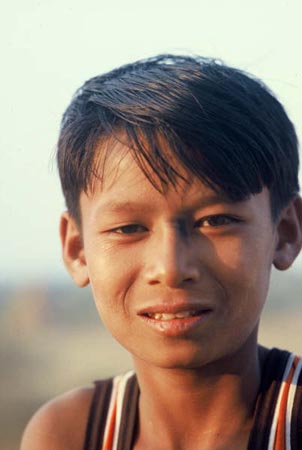 Myanmar-kids_05