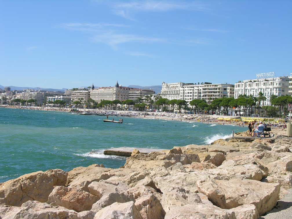 Google Map of Cannes, France Nations Online Project