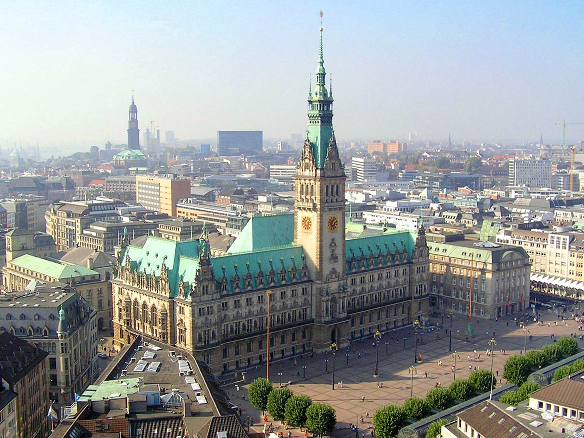Hamburg Rathaus, city hall 