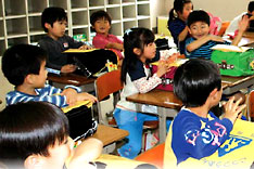 japan-school-kids