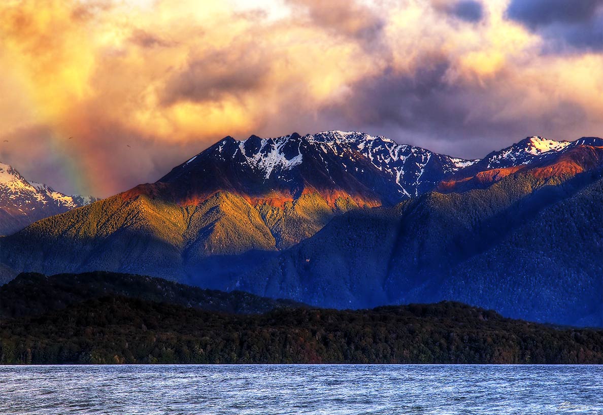Mountains surrounding Te Anau lake in Fiordland National Park, New Zealand