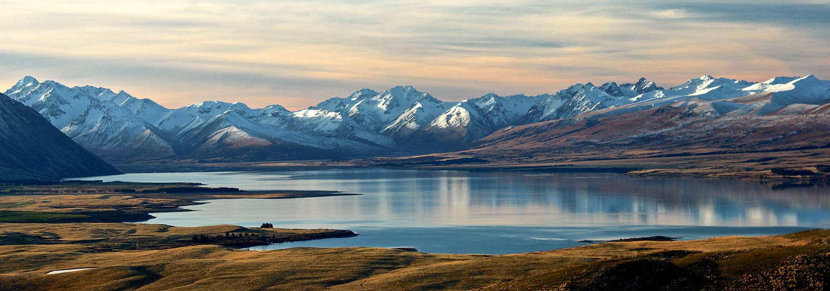 Lake Tekapo, and Southern Alps, South Island, New Zealand