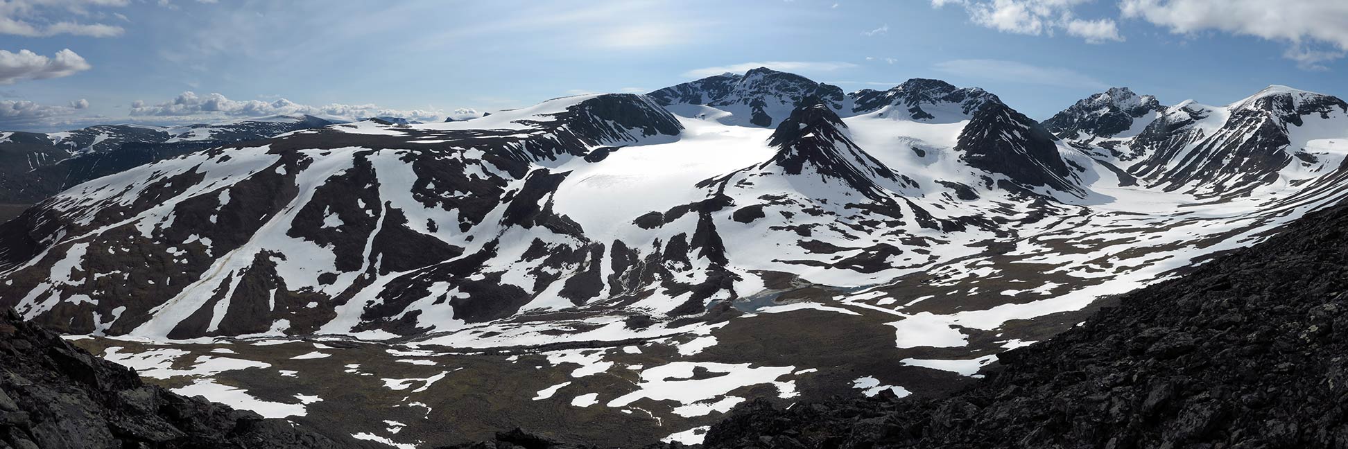 Panorama of the Tarfala valley with Kebnekaise, Sweden's highest mountain.