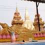 Pha-That-Luang_05