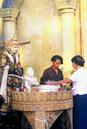 Buddhism-Myanmar_34