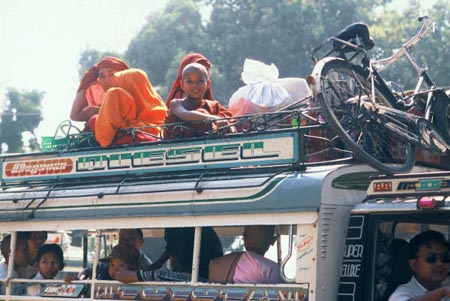 Myanmar-Poeple_12