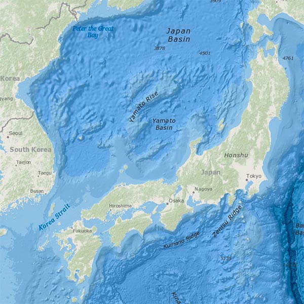 NOAA Bathymetry - Maps of the World Oceans