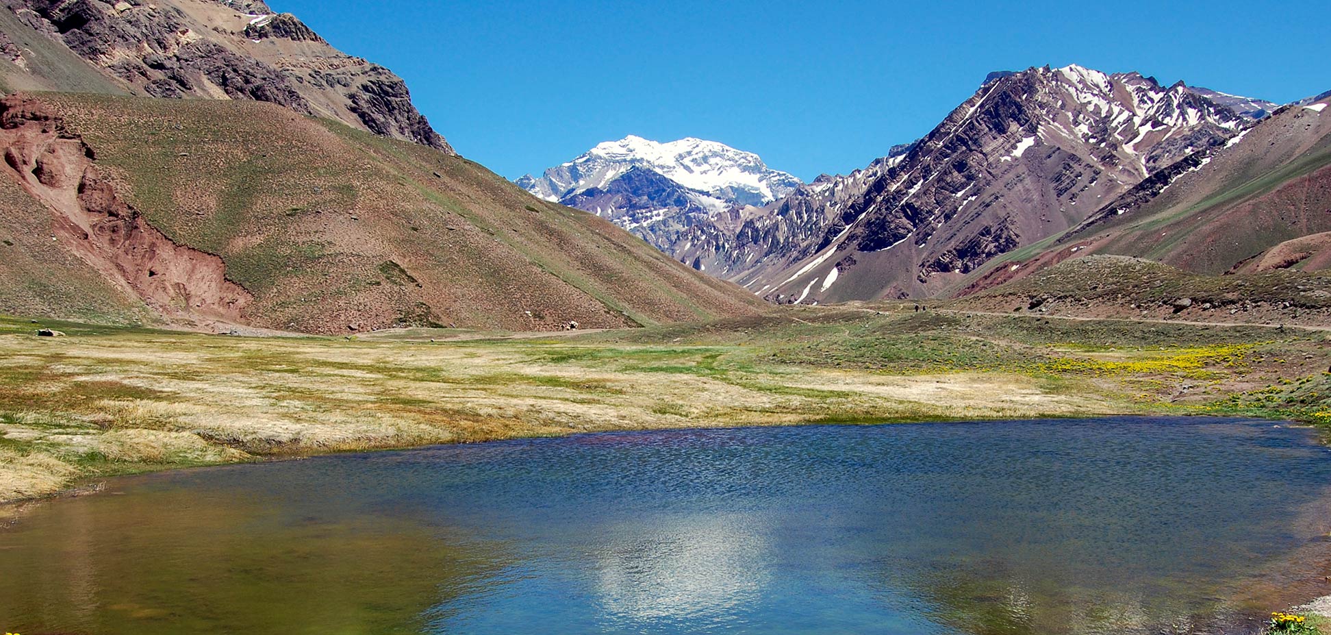 View of Aconcagua Mountain (center), with 6,961 m it is the highest peak outside the Himalayas