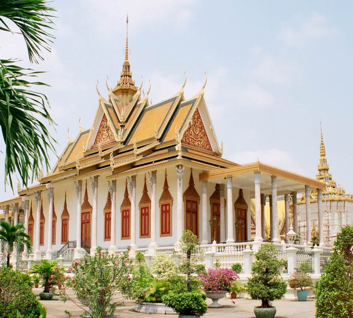 Satellite View of Royal Palace and National Museum, Phnom Penh ...