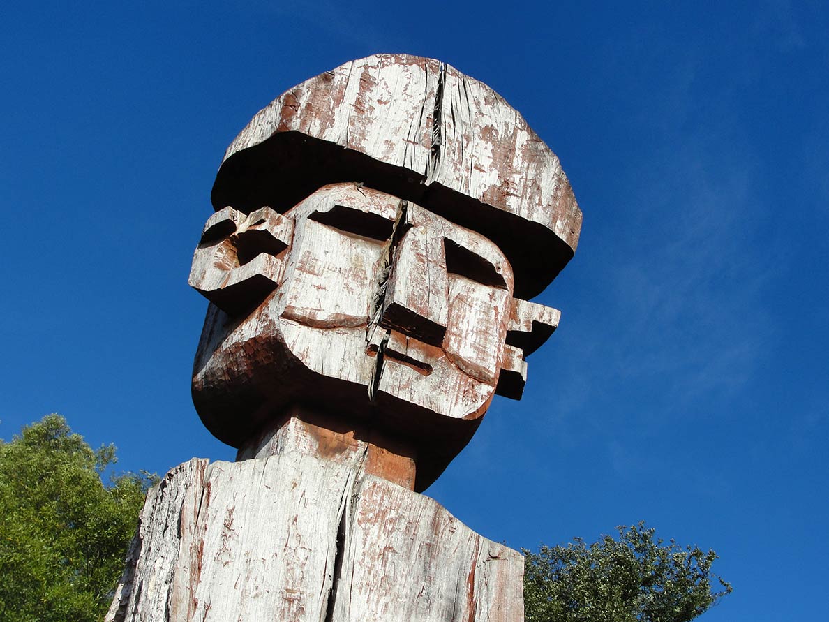 Chemamull Mapuche statue, Cerro Ñielol, Chile