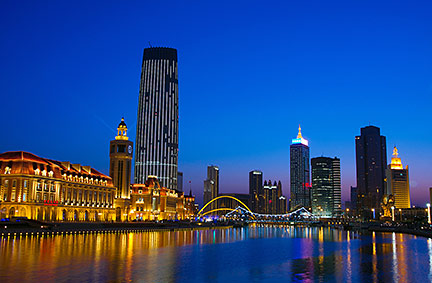 Tianjin-at-night.jpg