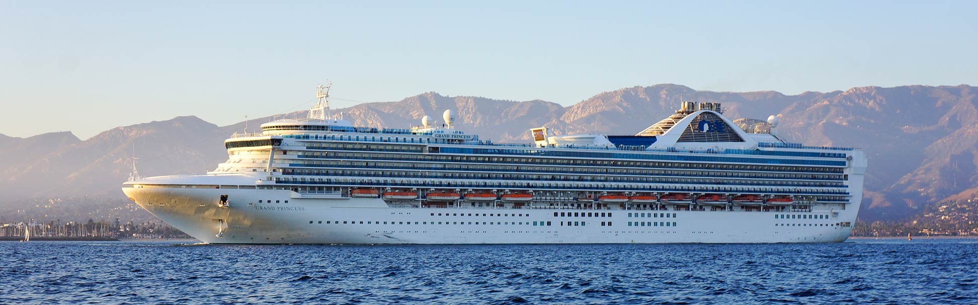 Cruise Ship Grand Princess in California