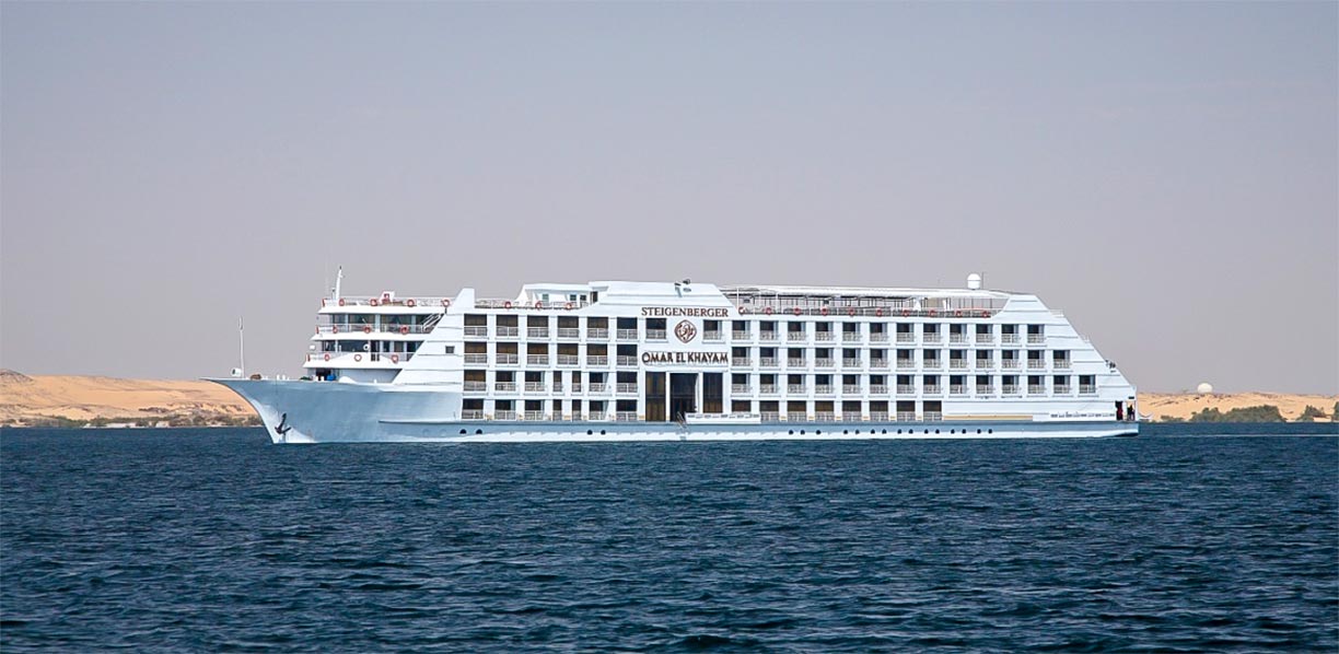 Nile cruises with Steigenberger's 5-star deluxe ship Omar El Khayam.