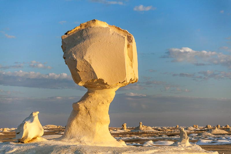 Mushroom rock in the White Desert National Park