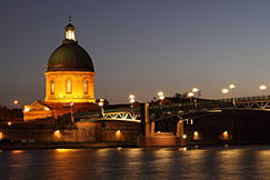 Dome of Hopital de la Grave and Saint Pierre bridge, Toulouse