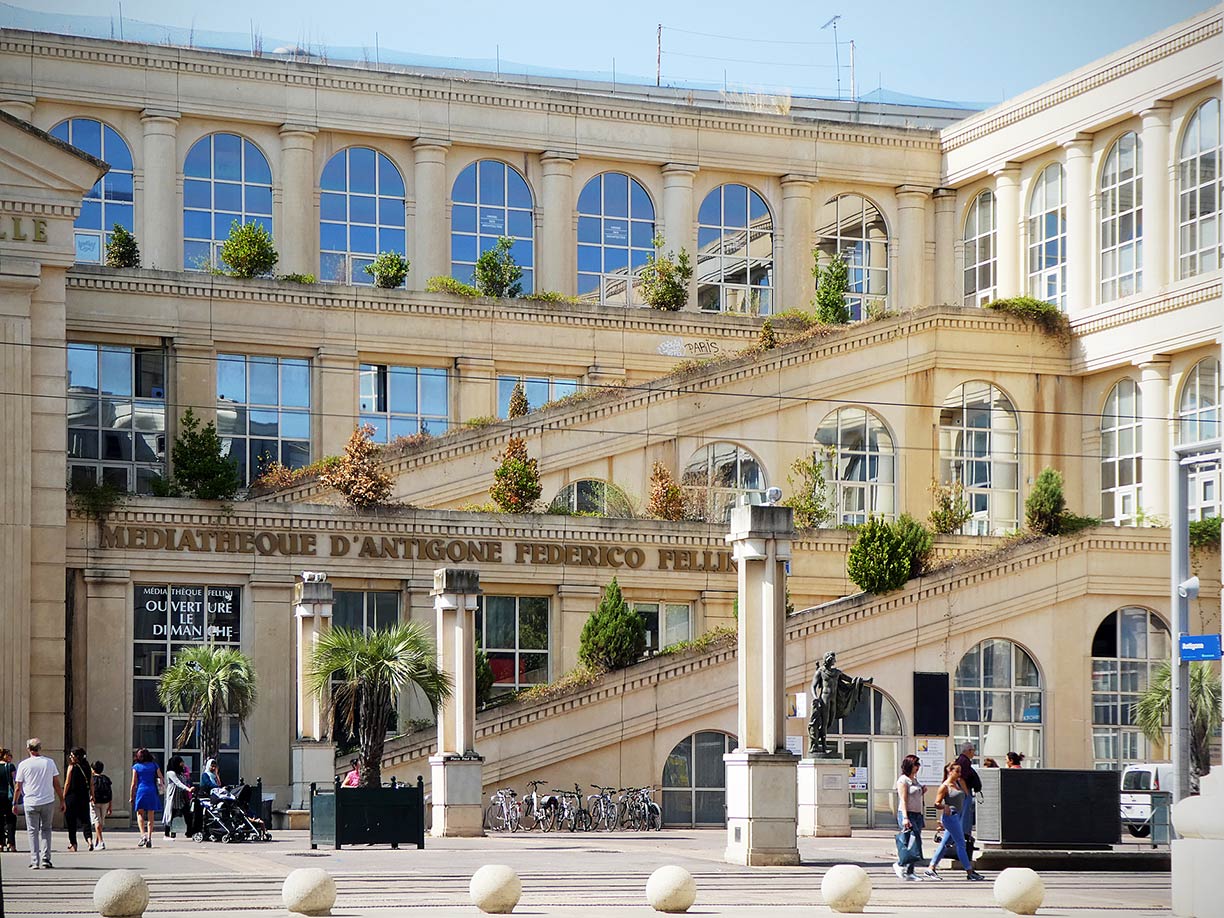 Media Library Federico Fellini in the Antigone district of Montpellier