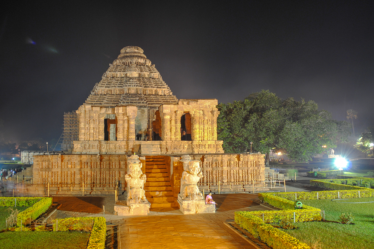 Mandapa of the Sun Temple in Konârak, Odisha