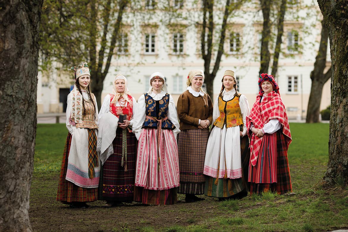 National Folk Costumes of Lithuania