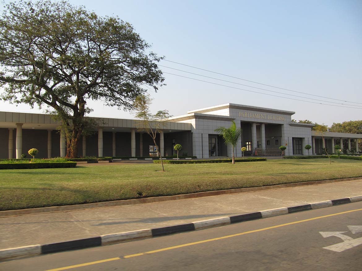 Malawi country discount