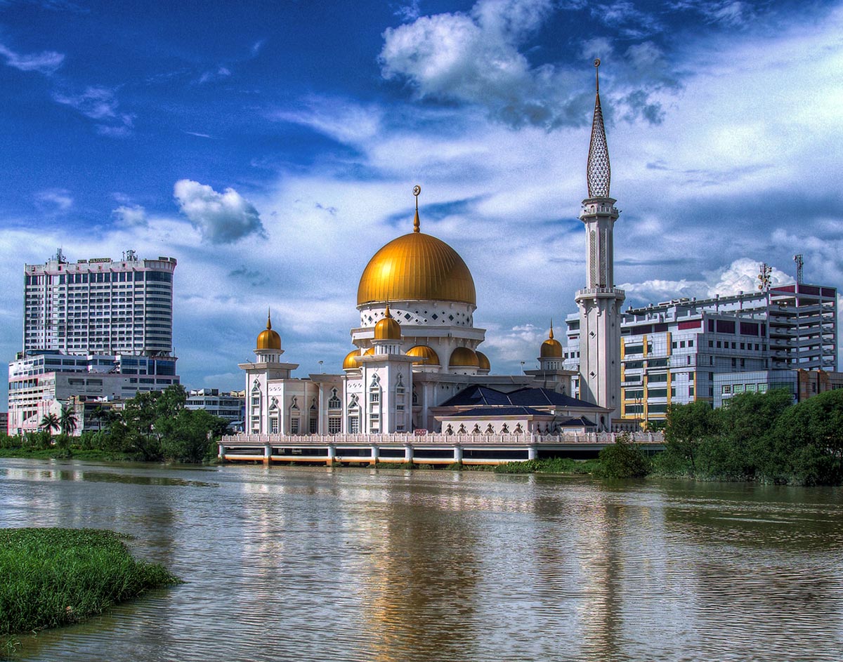 Floating Mosque of Klang, the royal capital of Selangor, Malaysia