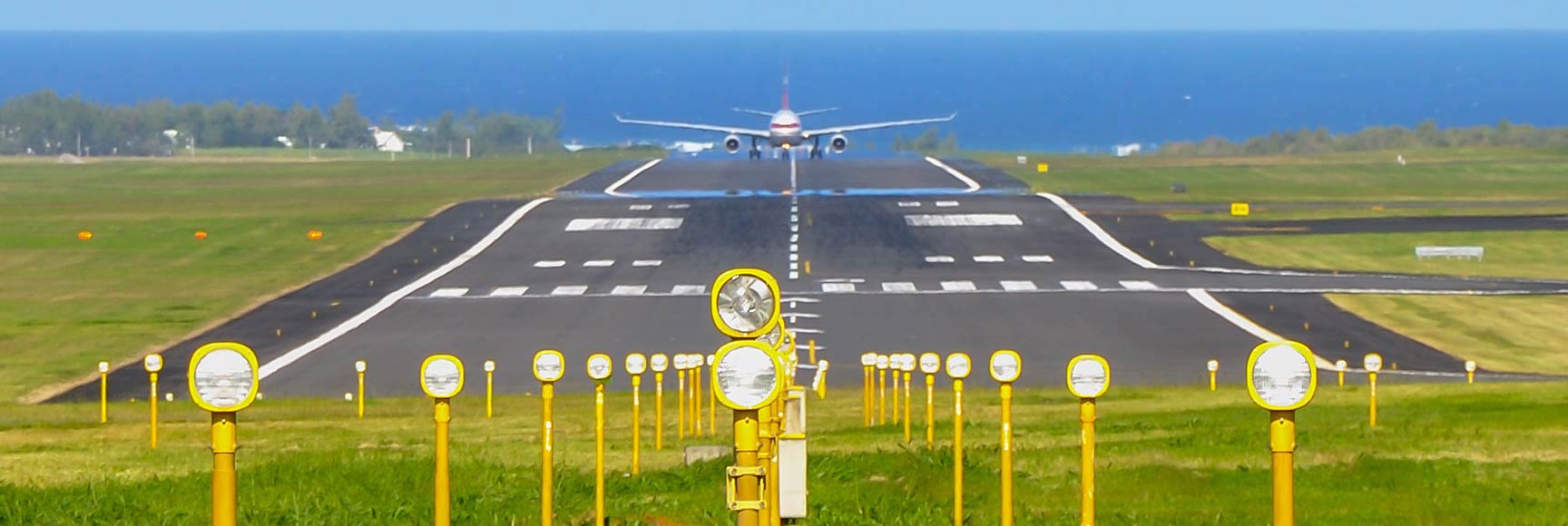 Air Mauritius A330 at Sir Seewoosagur Ramgoolam International Airport