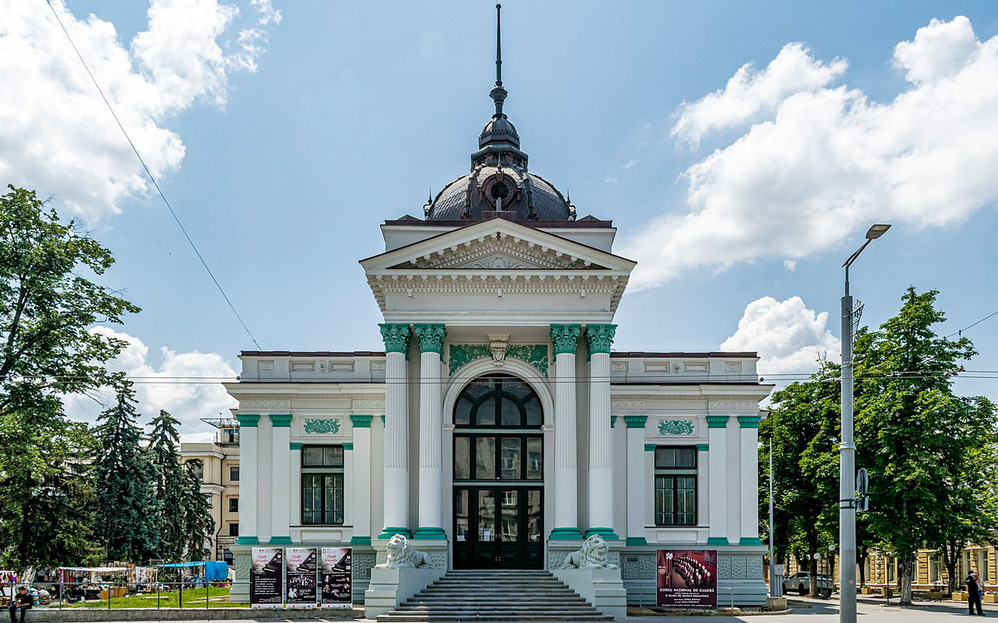 Organ Hall from Chisinau