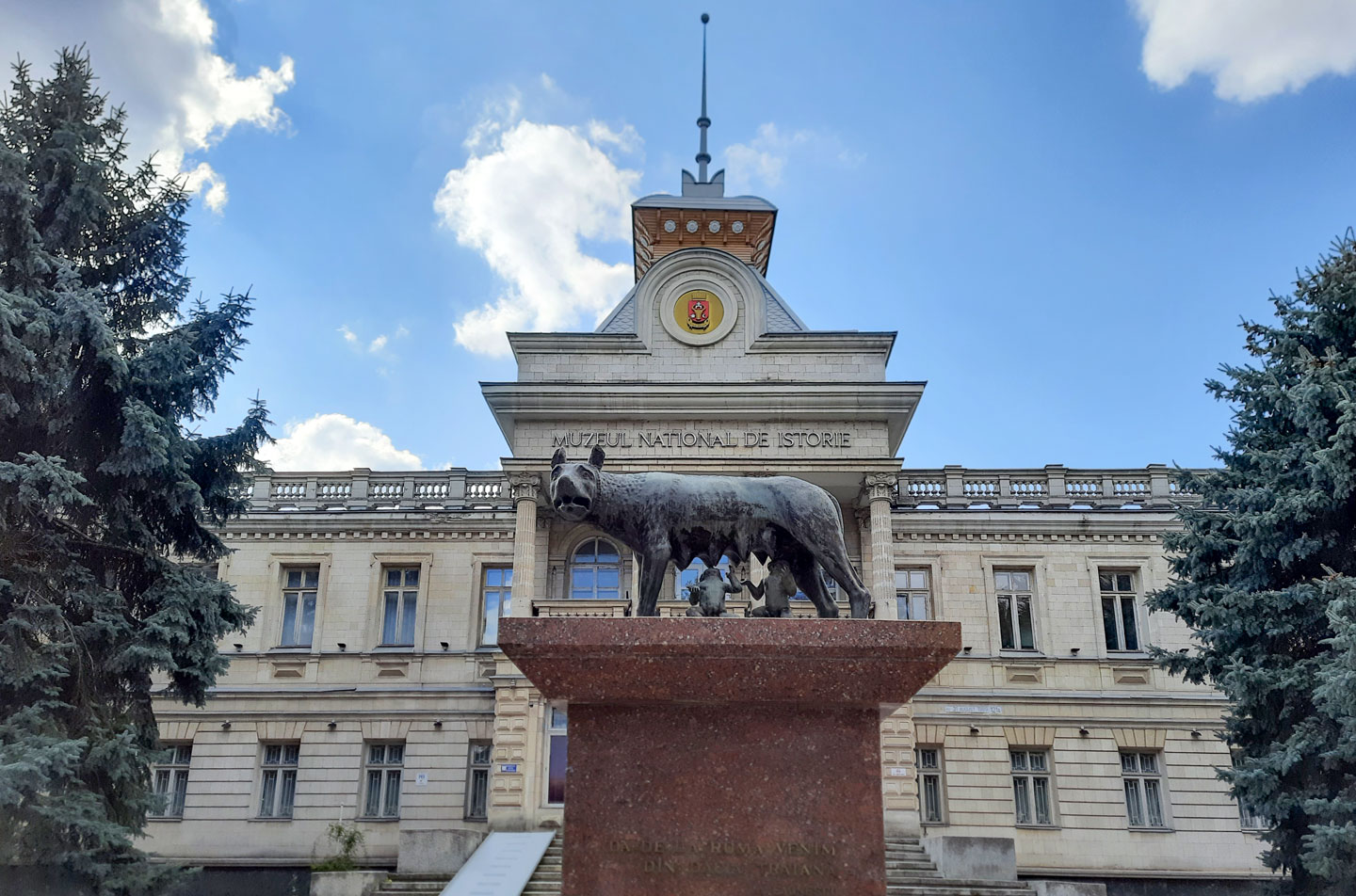 Capitoline Wolf Monument in Chișinău in front of the National History Museum.