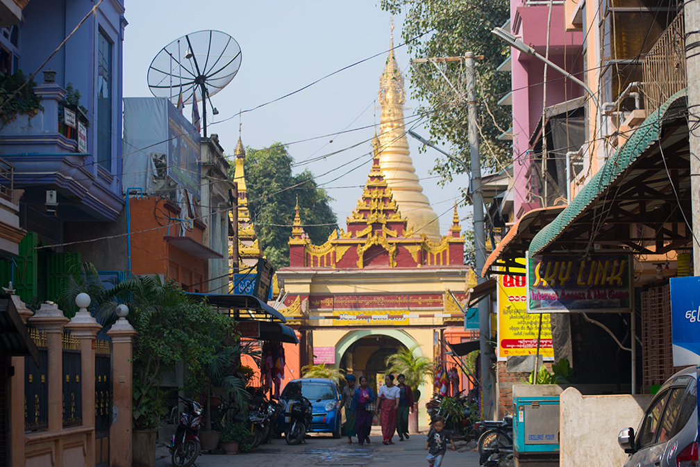 Mandalay Ein Daw Yar Pagoda, Myanmar