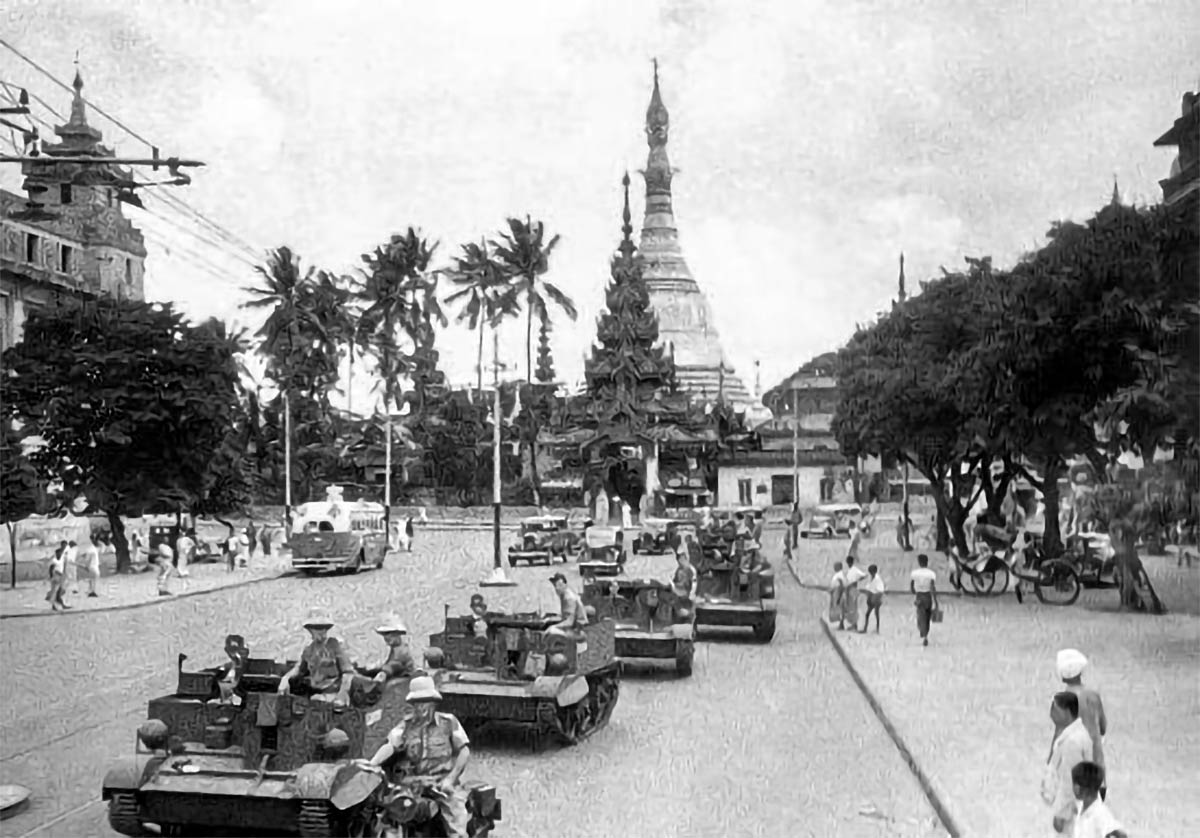 History: British tanks on Sule Pagoda Road in Yangon, 1942