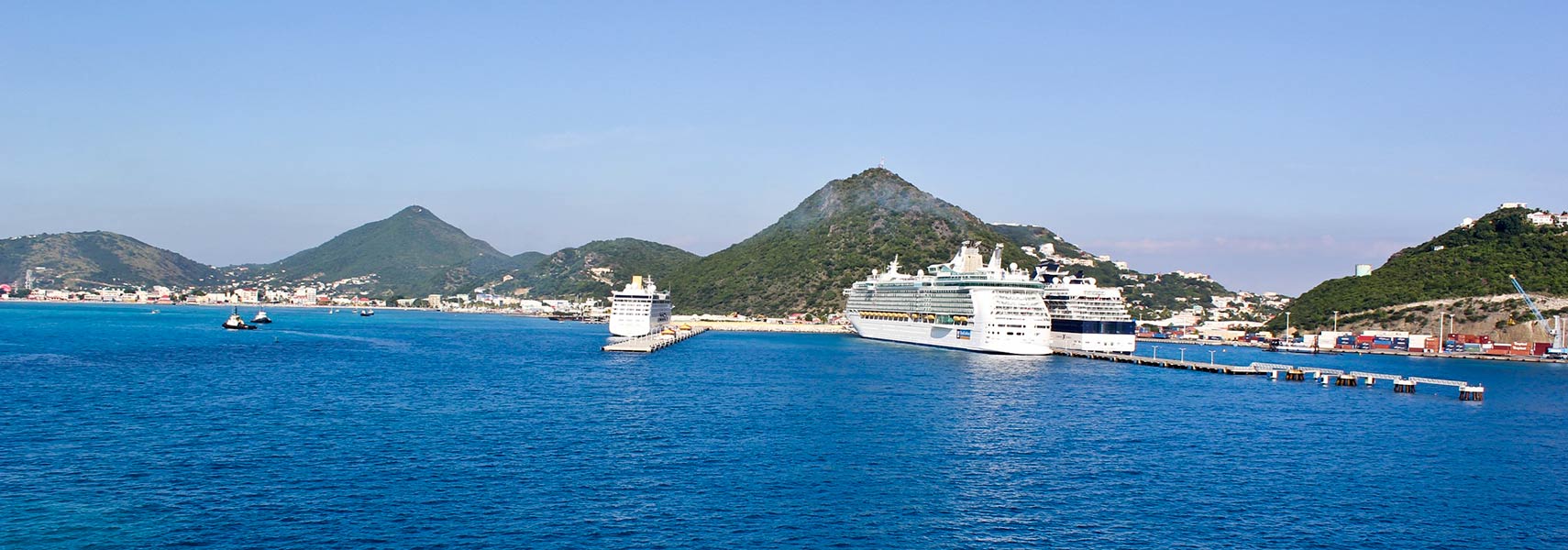 Cruise ship harbor St Maarten (St Martin) island)