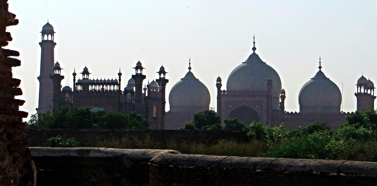 Badshahi Mosque and Red Fort Lahore, Pakistan.