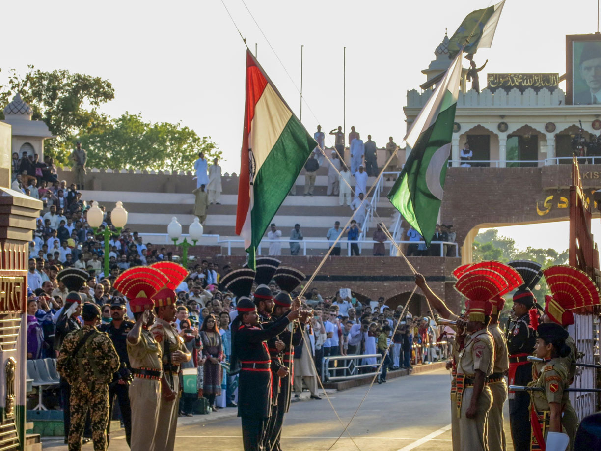 Lowering of the flags ceremony at the Attari-Wagah border crossing