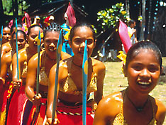 Palauan female dancer