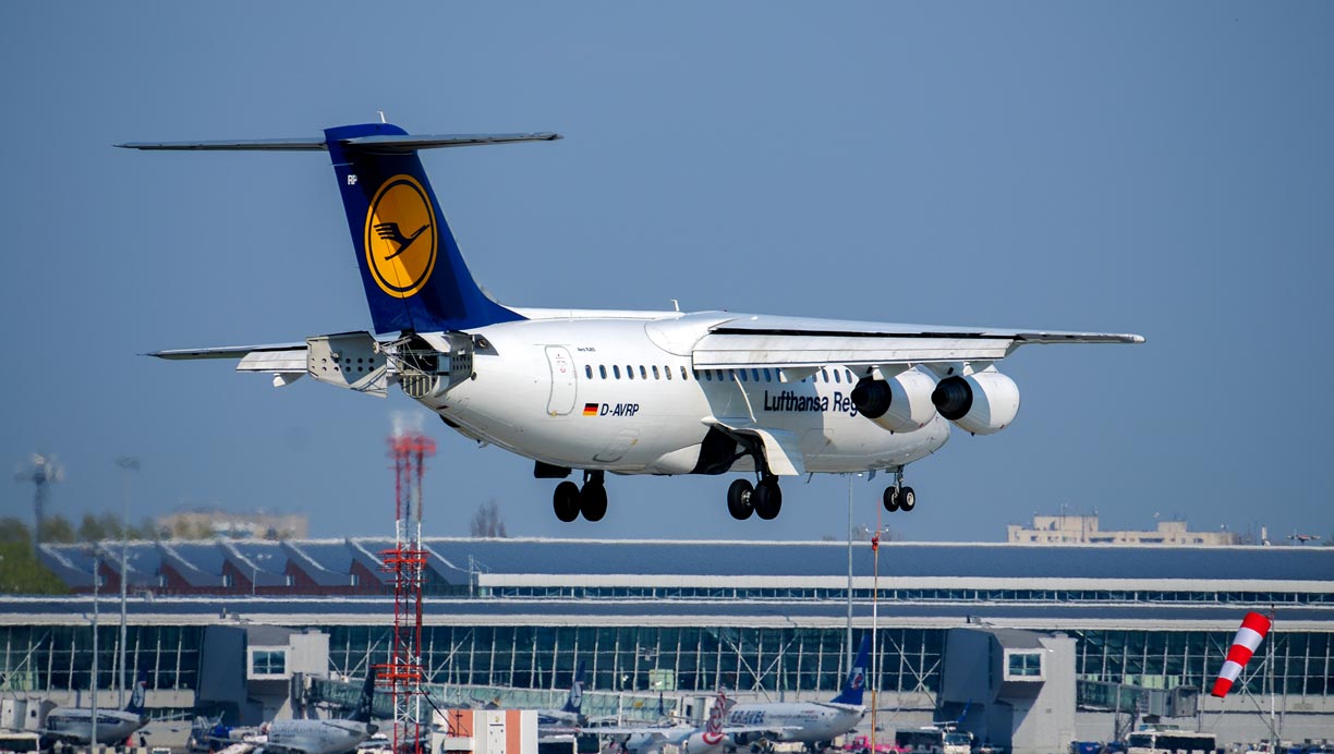 A BAE Avro on approach to Warsaw Airport.