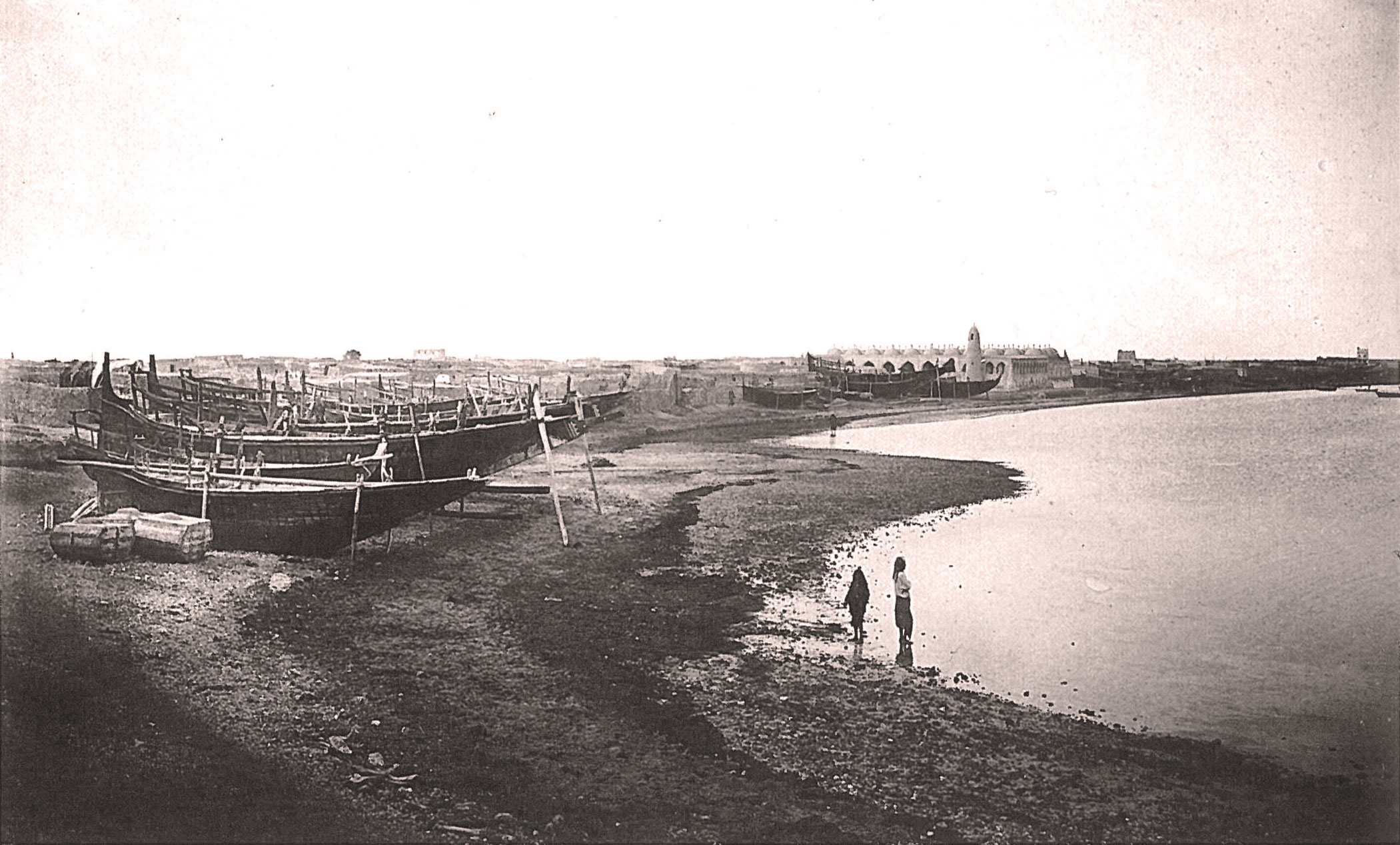 Doha Bay in 1904 with a fleet of dhows in the waning years of the pearl industry.