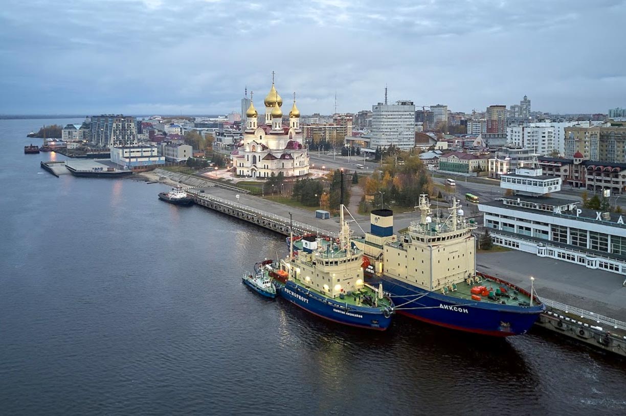 Northern Dvina embankment of Arkhangelsk with the rebuilt Archangel Michael Cathedral