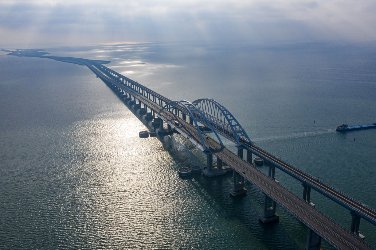 The Crimean bridge connects mainland Russia with the Crimean Peninsula.