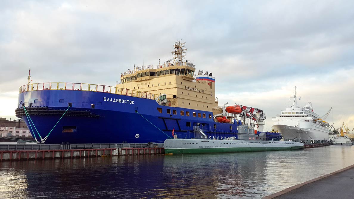 Vladivostok icebreaker and Soviet submarine S-189 anchored in Saint Petersburg