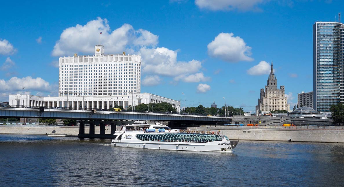 The White House in Moscow Tourism In Russia