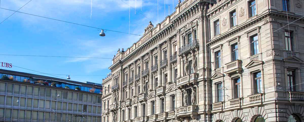 Switzerland's largest banks UBS and Credit Suisse at Paradeplatz in Zürich, Switzerland