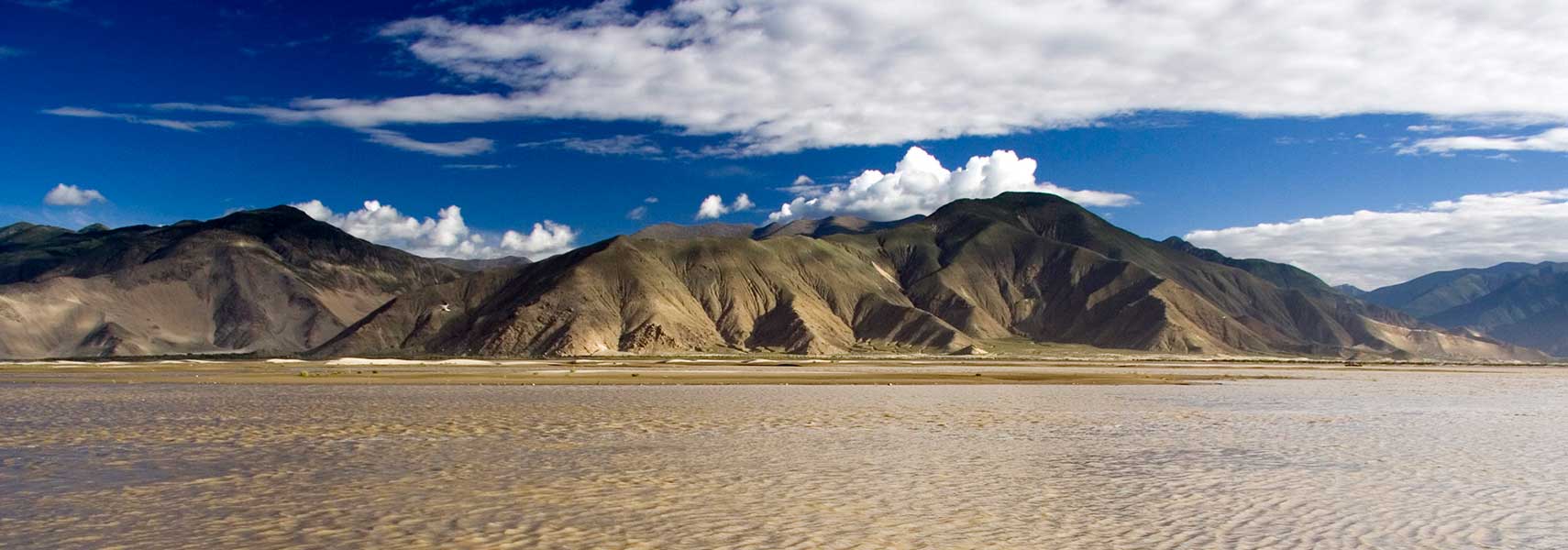 Yarlung Tsangpo river (Brahmaputra), Tibet