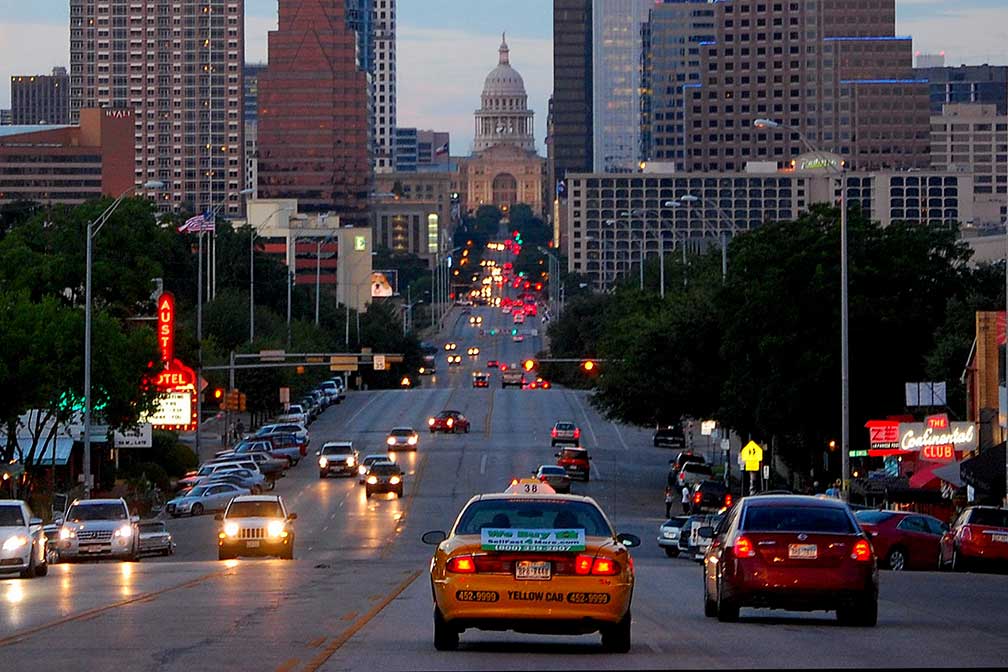 Downtown Austin and Texas State Capitol, Congress Avenue