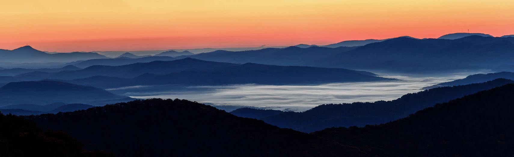 Blue Ridge Mountains from Courthouse Valley Overlook