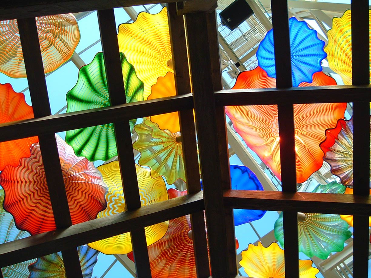 Dale Chihuly üvegművek a Franklin Park Konzervatóriumban, Columbus, Ohio, USA