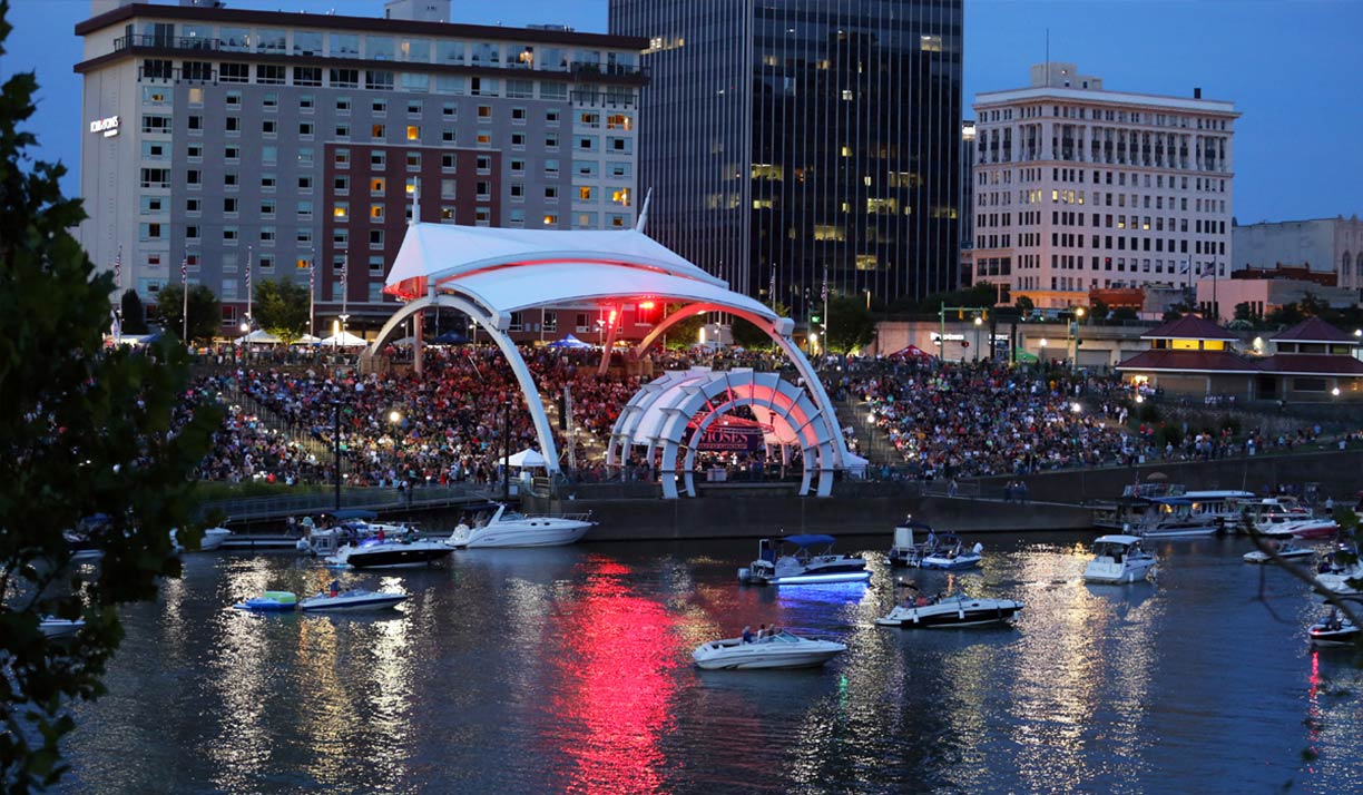 Summer outdoor concerts at Live on the Levee in Charleston, West Virginia, United States