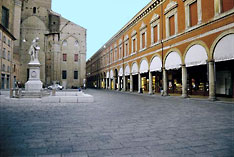 Bologna - Piazza Galvani