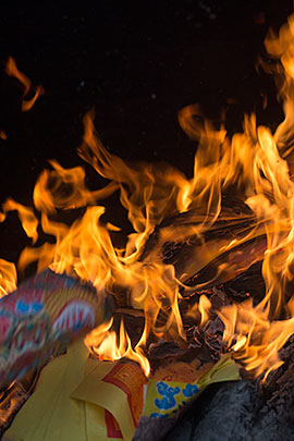 Burning Joss Paper